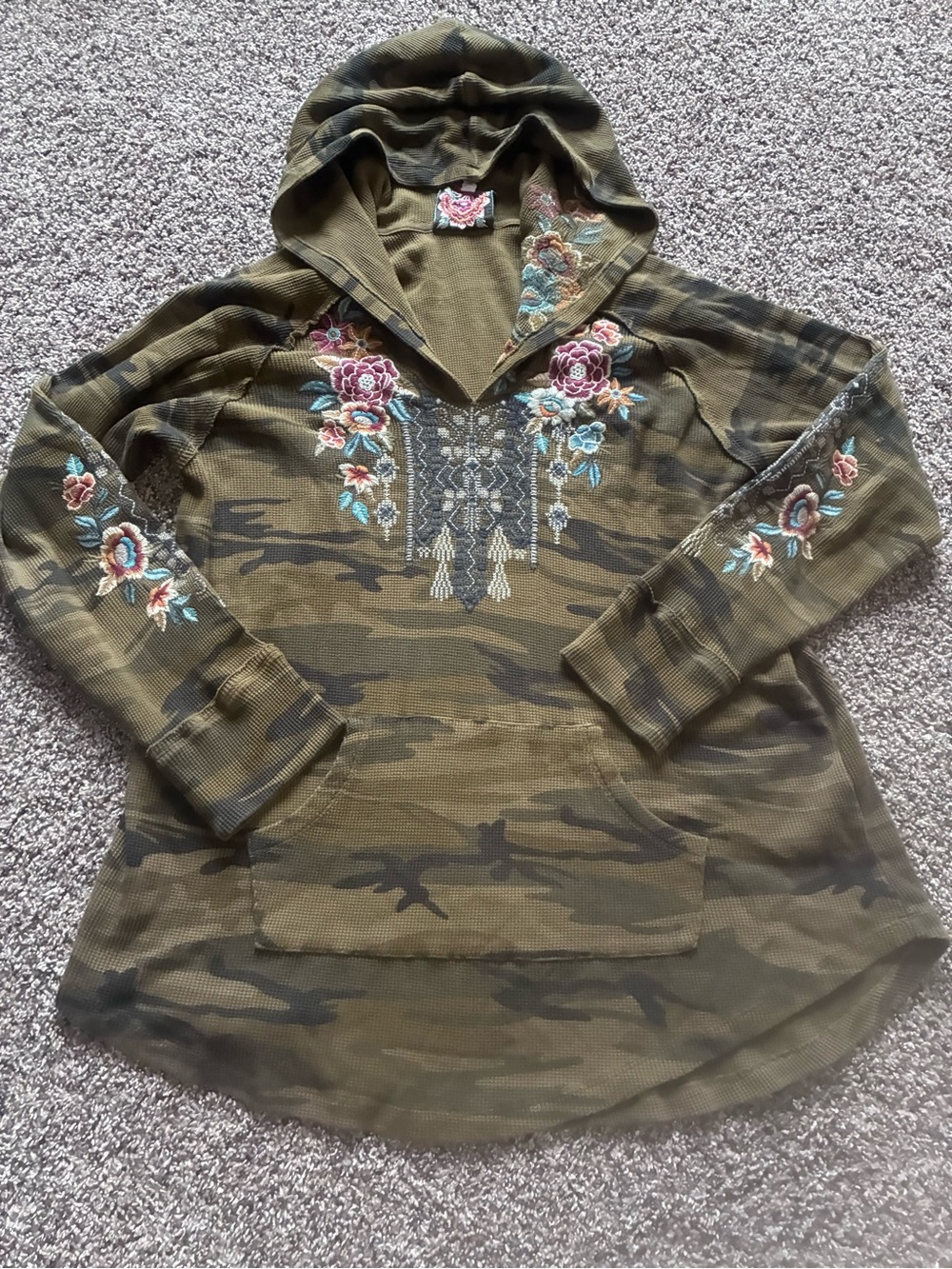Johnny Was Embroidered Floral Camo Thermal Hoodie XXL Olive Green
